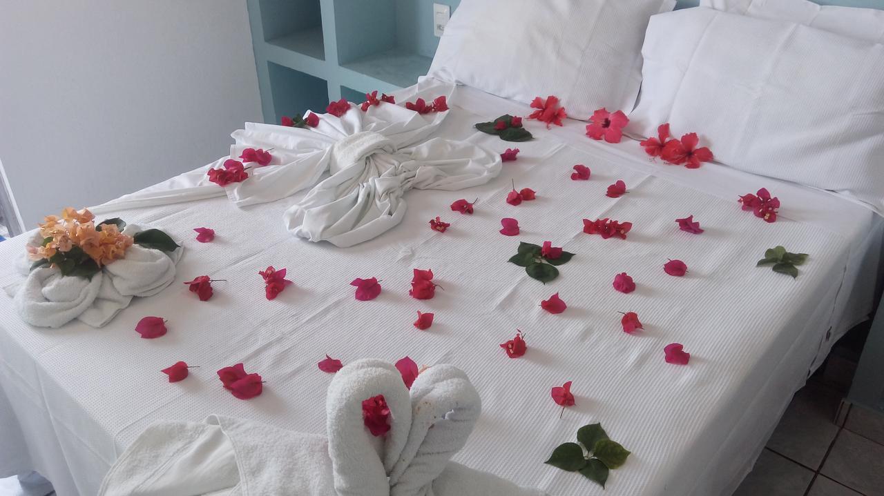 Hostel E Pousada Vila De Porto Порту-де-Галиньяш Экстерьер фото