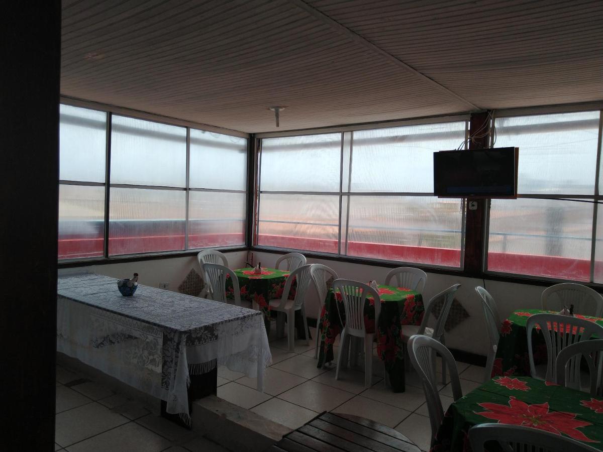 Hostel E Pousada Vila De Porto Порту-де-Галиньяш Экстерьер фото