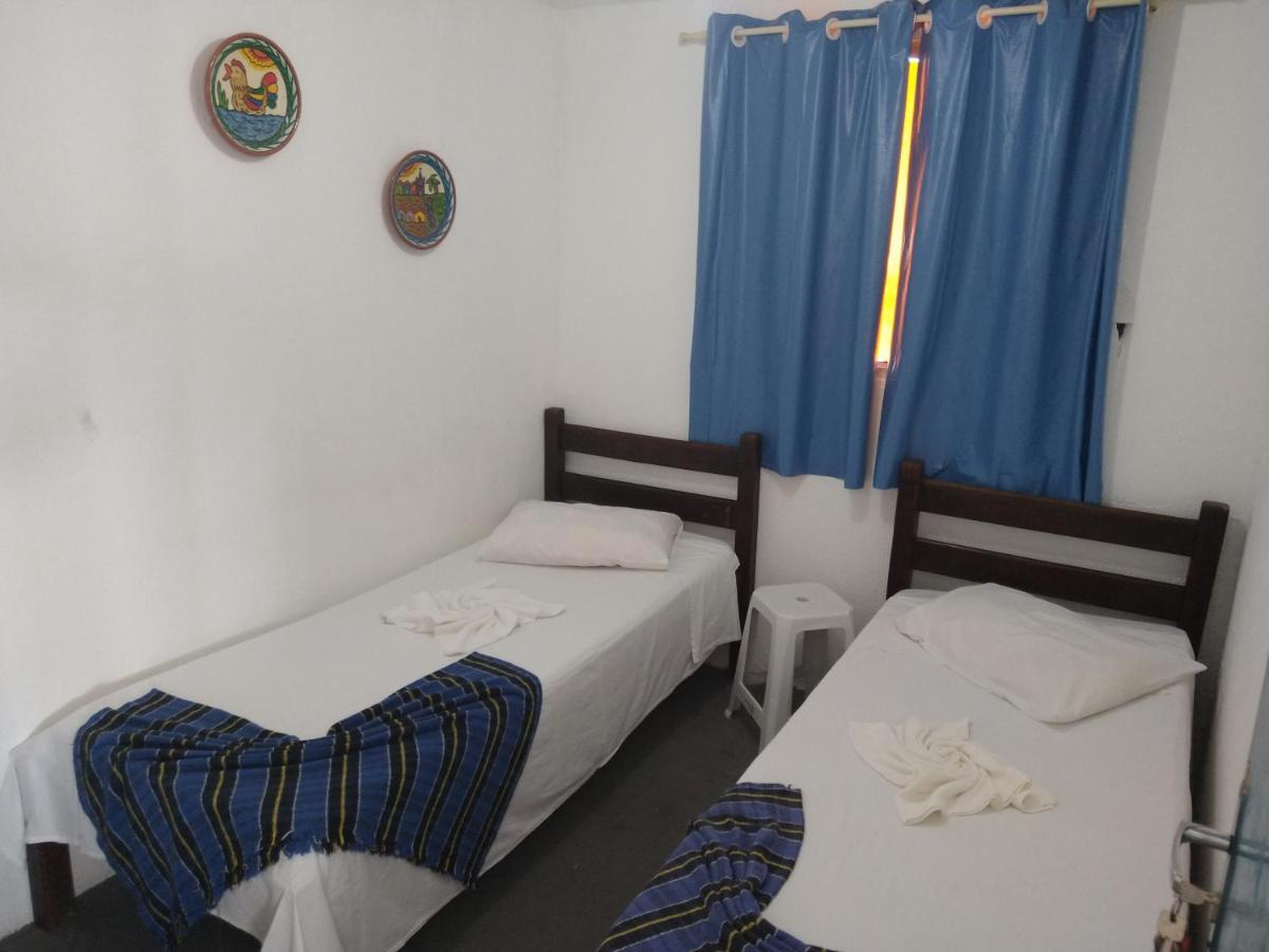 Hostel E Pousada Vila De Porto Порту-де-Галиньяш Экстерьер фото